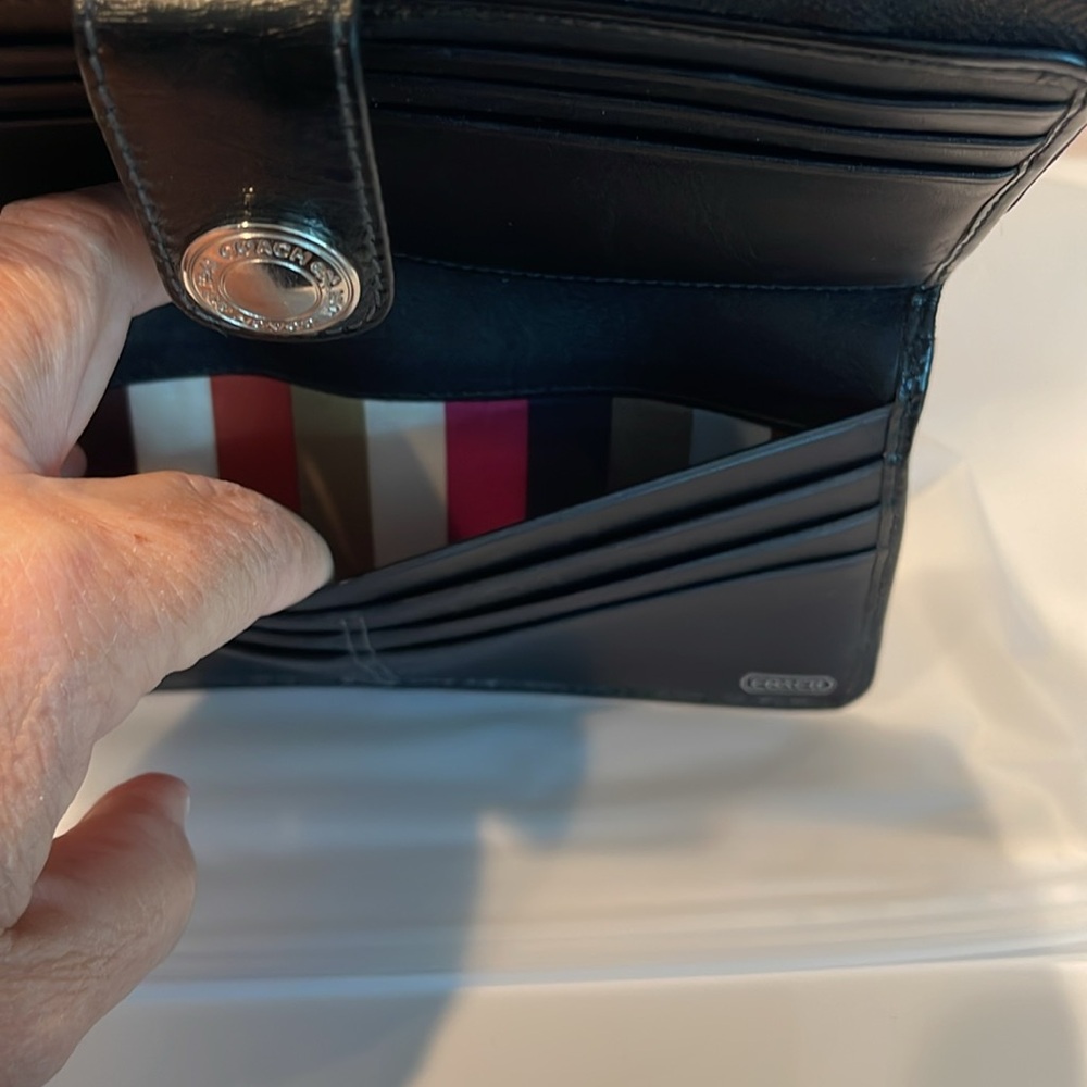Coach Signature Stripe Accordian Zip Around Wallet card slots black on tan used‎ - Picture 8 of 11